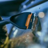 Fiskars Spatulă cu telcuș și racletă, telescopică și rotativă, seria X 1078492