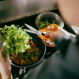 Fiskars Foarfece de bucătărie, 18 cm 1075051