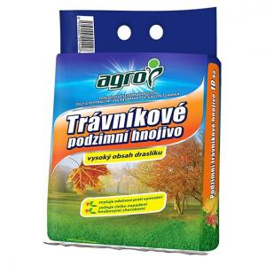 Fertilizator de toamnă pentru gazon